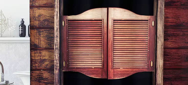 Installing Saloon Door Hinges in Pace, FL